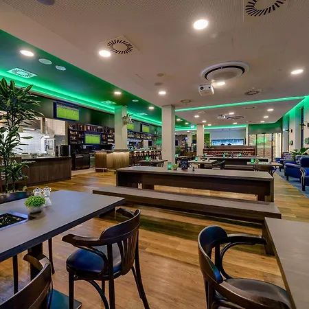 Adagio Access Aparthotel 3*